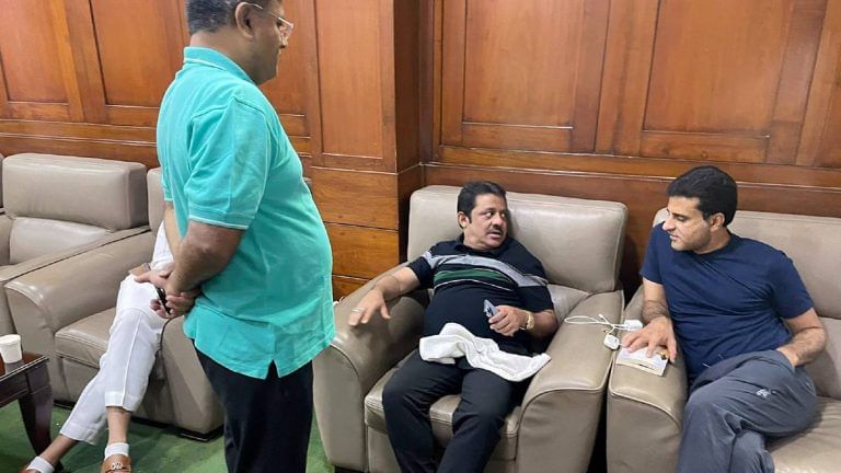 Congress holds sleep-in protest in Karnataka assembly over BJP minister’s saffron flag remark