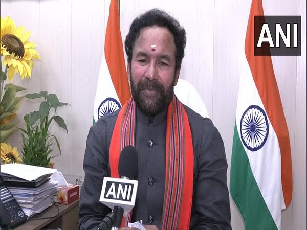 Centre approves Rs 2.5 cr for country's biggest tribal fair 'Sammakka Saralamma Jathara'