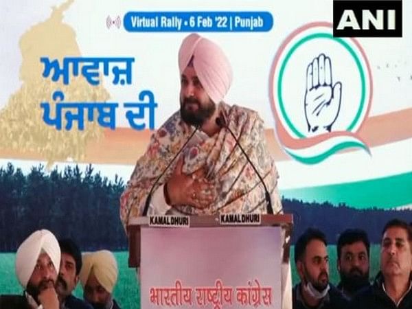 Road rage case: Sidhu urges SC to dismiss review petition against him