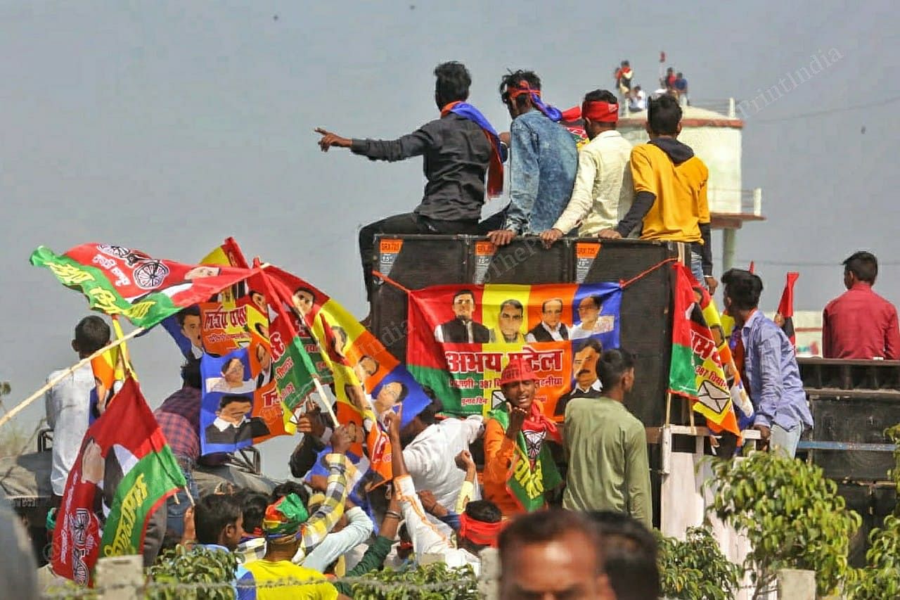 Supporters cheer for the leaders at the rally | Photo: Praveen Jain | ThePrint