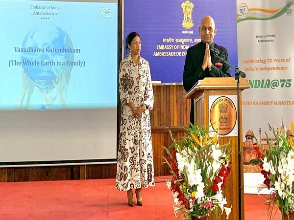 Indian Embassy unveils plaque of 'Vasudhaiva Kutumbakam' in Antananarivo