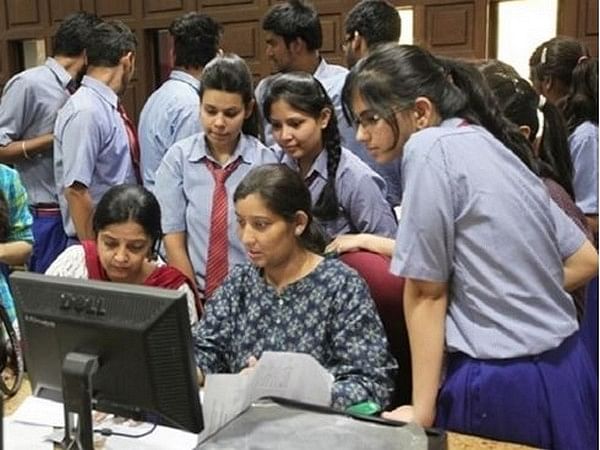 CBSE Term 1 Result and Term 2 Date sheet: Board is expecting to announce today!