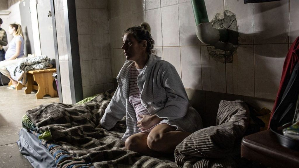 A pregnant woman takes shelter in the basement of a hospital during Russian artillery strikes in Kyiv, on 2 March 2022 | Representational image | Bloomberg