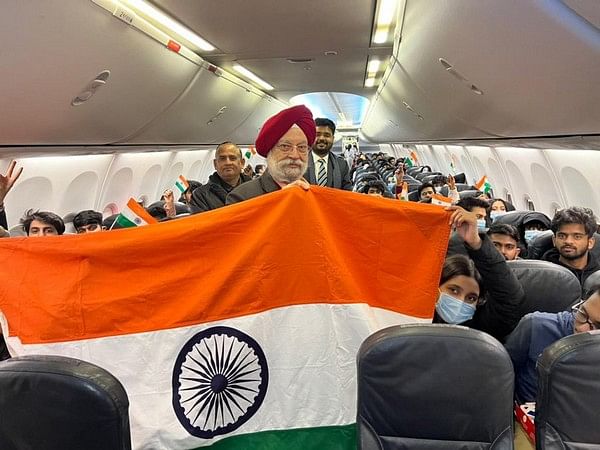 Operation Ganga: Hardeep Singh Puri reaches Delhi with last batch of students from Budapest