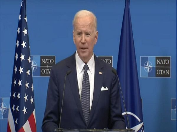 'We would respond', says Biden on Russia's possible use of chemical weapons in Ukraine