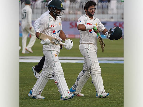 Pakistan openers Imam and Shafique score tons on placid Rawalpindi batting track against Australia as Test ends in a draw