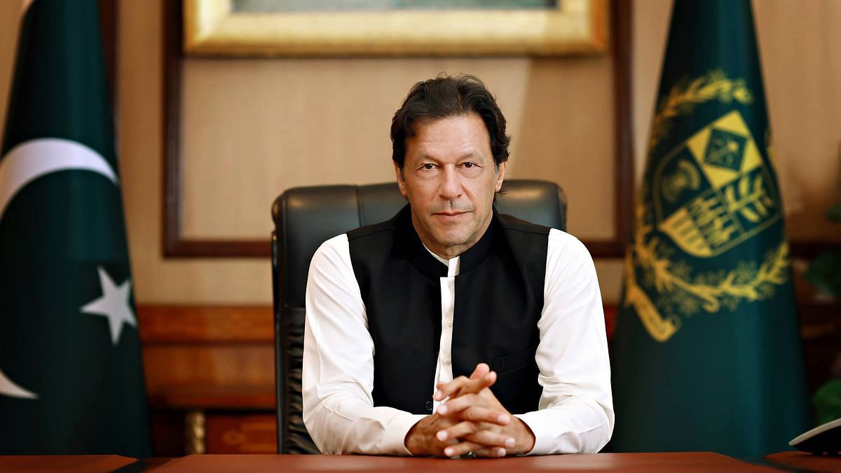 pakistan prime minister imran khan won't resign, says 'foreign country' wants to defeat him.