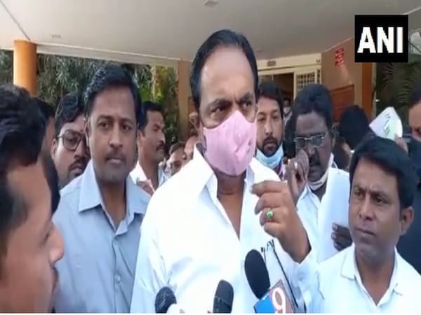 Central agencies are framing Nawab Malik for calling Aryan Khan innocent, says Maharashtra NCP chief Jayant Patil Central agencies are framing Nawab Malik for calling Aryan Khan innocent, says Maharashtra NCP chief Jayant Patil