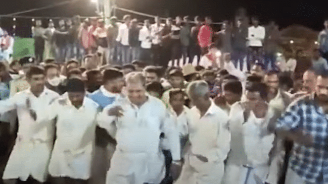 Former Karnataka chief minister Siddaramaiah (centre) during a temple fest in Mysuru on 24 March 2022