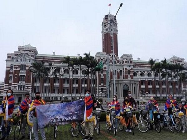 Ukrainians attend Taiwan protest in support of Tibet: Report