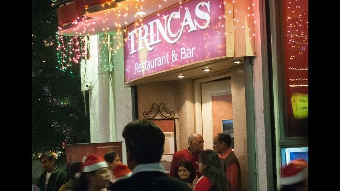 Crowd in front of Trincas Bar, Park Street in Kolkata. | Representative Image | Photo Credit: Wikimedia Commons