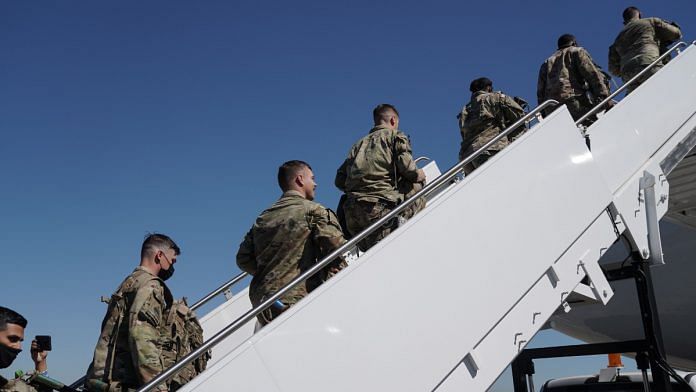 U.S. Army 1st Armored Brigade Combat Team soldiers board a chartered 767| Representational image| Photographer: Elijah Nouvelage/Bloomberg