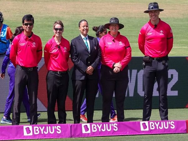 Lauren Agenbag, Kim Cotton named as on-field umpires for first semi-final of Women's CWC