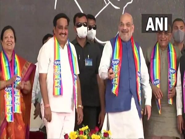 Amit Shah inaugurates various schemes of Sumul dairy in Surat
