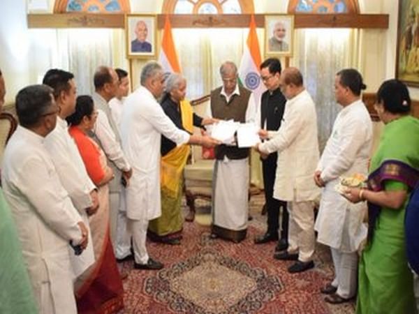 Manipur: BJP observers, other party leaders hold meeting with Governor to stake claim to form govt