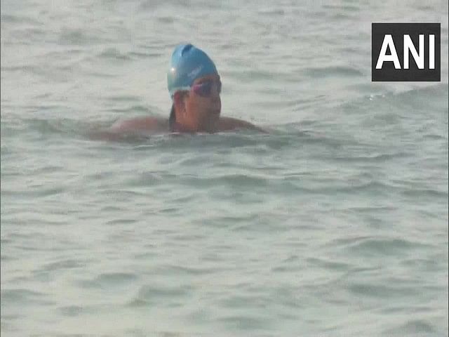 Autism-affected girl creates history, swims from Sri Lanka to Dhanushkodi in 13 hrs