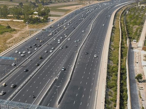 PMG reviews 374 infrastructure projects worth Rs 17 lakh crore in 2021-22