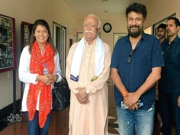 RSS chief Mohan Bhagwat meets 'The Kashmir Files' director Vivek Agnihotri, says 'truth-seekers' should watch the film