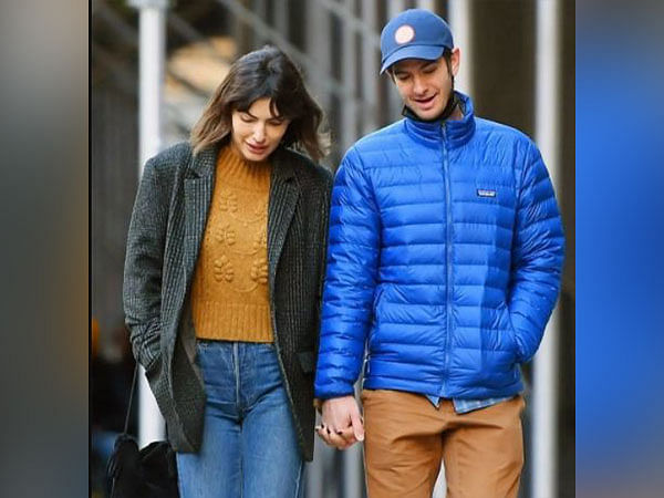 Andrew Garfield, Alyssa Miller call it quits after whirlwind romance