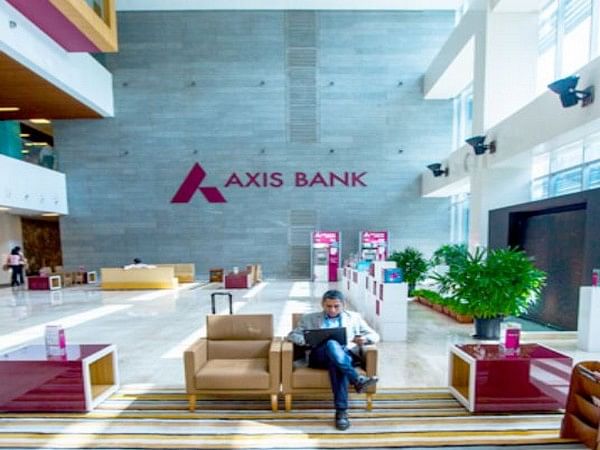 Axis Bank shares slump 5.59 per cent after Q4 results