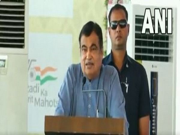 Maharashtra: Gadkari urges mill owners to reduce production of sugar, focus on ethanol