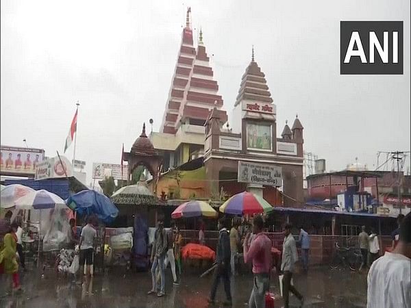 Bihar: Devotees throng Patna's Mahavir temple on Ram Navami 