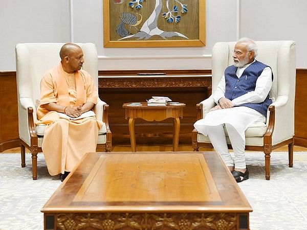 Up Cm Yogi Adityanath Meets Pm Modi Amit Shah In New Delhi Theprint Anifeed 