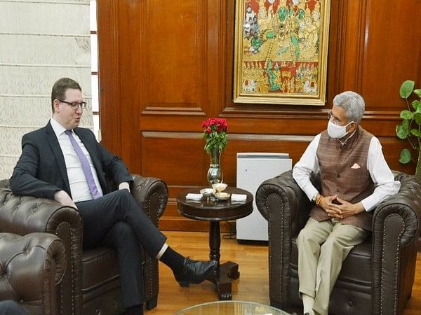 Jaishankar discusses India-EU partnership with EU President Cabinet Head