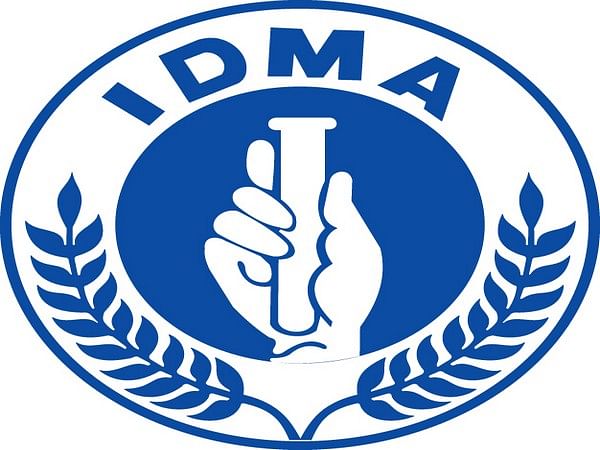 Indian Pharma - Global Health Care honors IDMA's Diamond Jubilee celebration