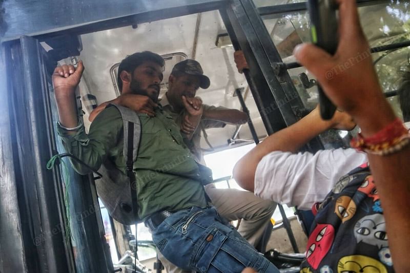 JNU students detained outside Delhi Police headquarters on 11 April | Manisha Mondal | ThePrint
