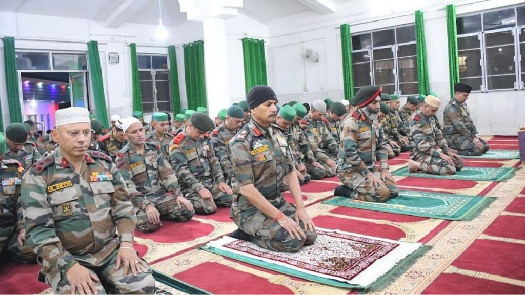 Indian Army personnel offering prayer. | Photo Credit: Twitter/@PRODefSrinagar