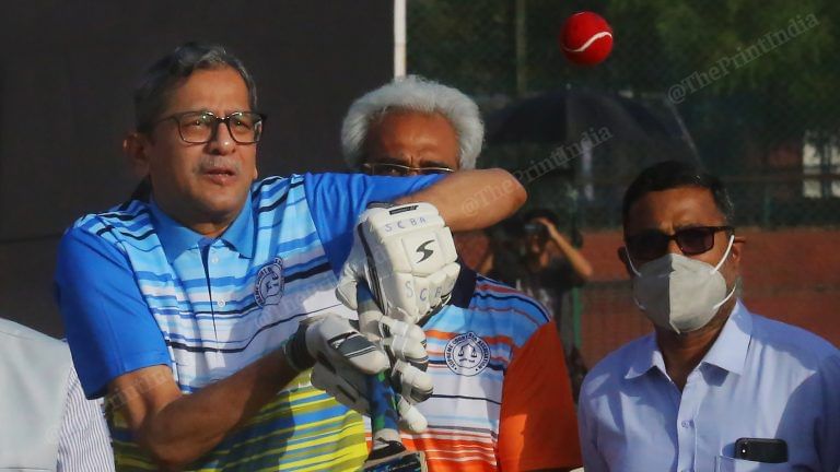 Secret to judges’ big-hitting, ‘howzzat’ moments — snapshots from Bar vs Bench cricket match