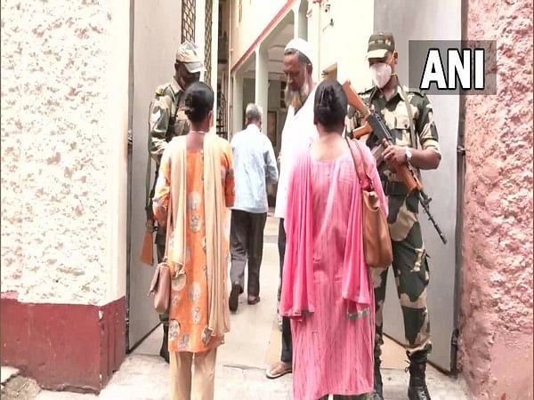 West Bengal: Polling Underway For Bypolls In Asansol, Ballygunge ...