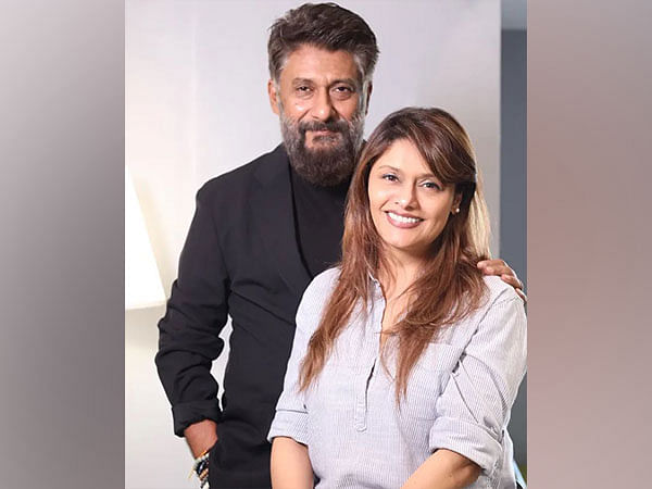 'The Kashmir Files' director Vivek Agnihotri wishes wife Pallavi Joshi on her birthday