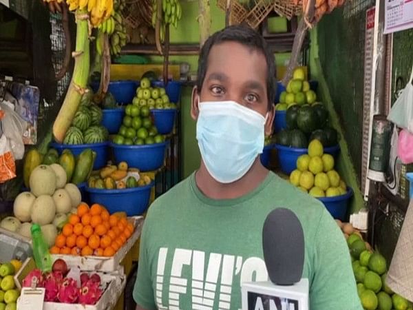 Sri Lankan food vendors accuse Rajapaksa govt of selling everything to China