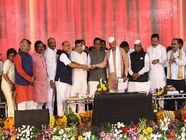 Nitin Gadkari inaugurates 7 National Highway Projects worth Rs 5569 cr ...