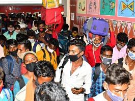 Representational image of migrant workers | File photo: ANI