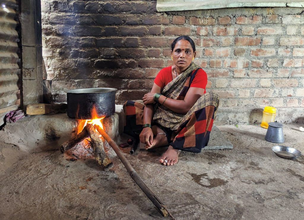 Sheela Waghmare in her home in Rajuri Ghodka village. “I always feel sad, anxious” | Jyoti Shinoli/ People's Archive of Rural India