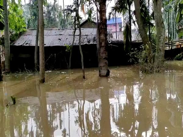 Assam floods: MHA delegation holds damage assessment meeting with ASDMA officials