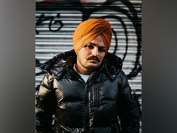 Late Sidhu Moosewala's 'Vaar' song out, fans get emotional, say 'legend  never dies' | Hindi Movie News - Bollywood - Times of India