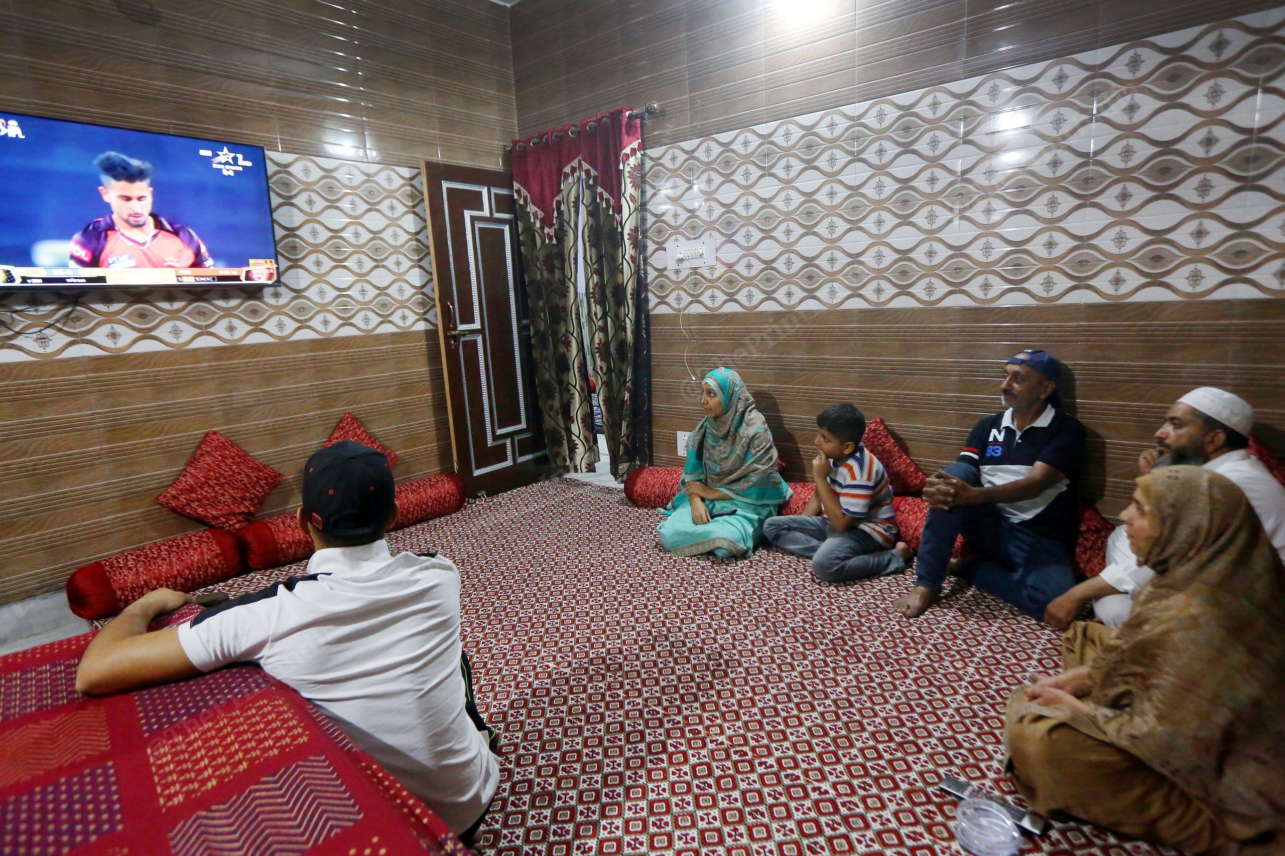 Family Members of Umran Malik watching his IPL match at his home in Malik Market at Srinagar | Photo: Praveen Jain | ThePrint