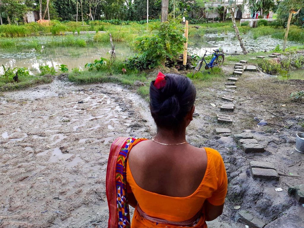 For women in the Sundarbans, their multiple health problems are compounded by the difficulties in accessing healthcare | Urvashi Sarkar/ People's Archive or Rural India