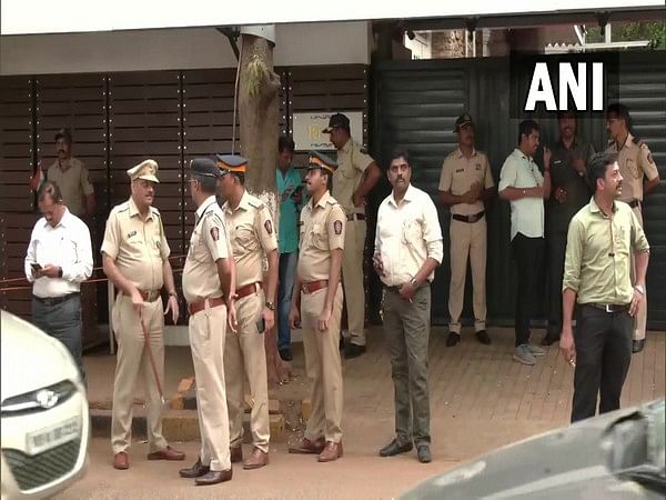 Loudspeaker row: Heavy police deployment outside Raj Thackeray's residence in Mumbai