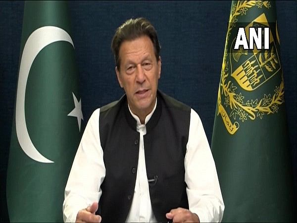 After fuel prices cut, Imran Khan praises India for buying discounted Russian oil despite US pressure After fuel prices cut, Imran Khan praises India for buying discounted Russian oil despite US pressure