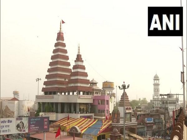 Patna: Temple and mosque show mutual reverence, with loudspeakers