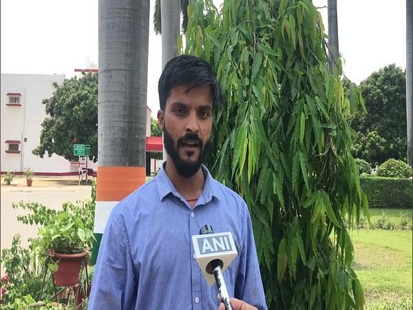Petitioner claims Centre denied information for closing 22 rooms in Taj Mahal