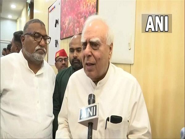 Kapil Sibal says he'll work to forge Opposition alliance against BJP