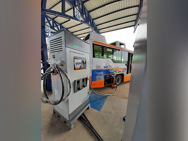 Ashok Leyland joins hand with Tirex Chargers to create the charging Infrastructure for their e-Bus Fleet in Bangalore