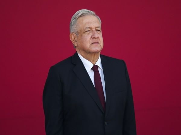 Mexican President visits Cuba finishing 5-day tour across Central America