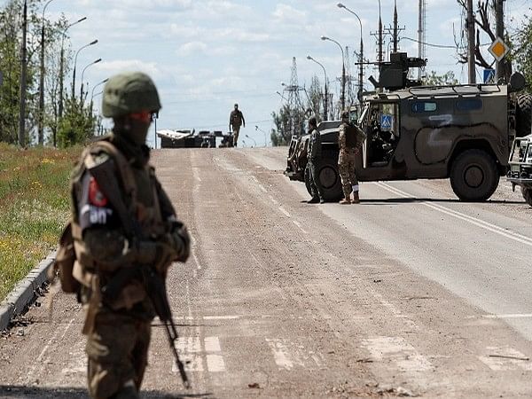 Ukraine declares 'combat mission' in besieged Mariupol over, Russian media trumpets 'surrender' 